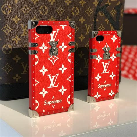 supreme phone case iphone 14.